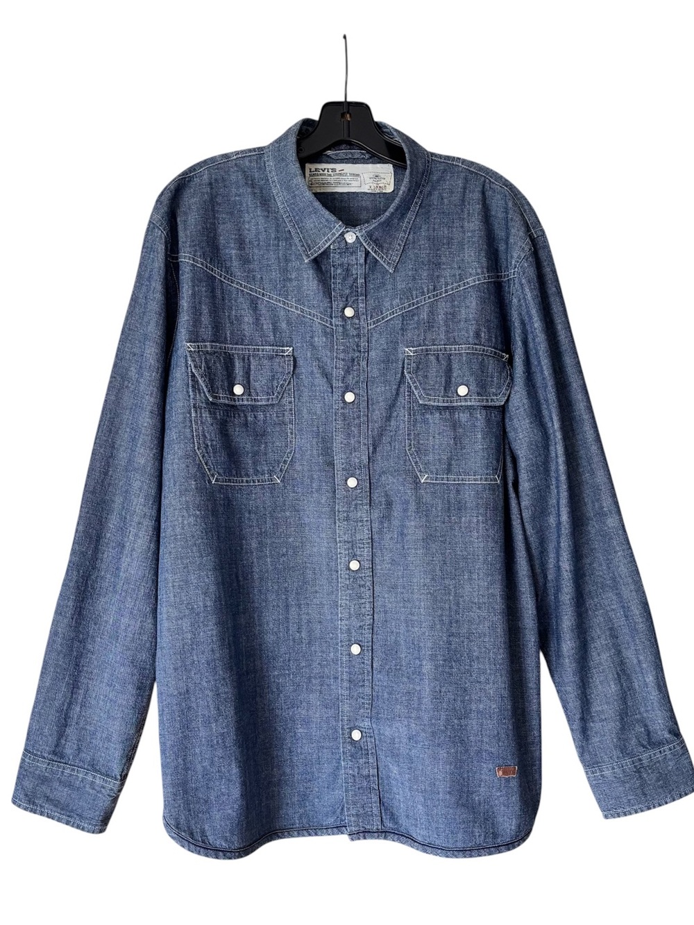 Vtg. 90’s Levi’s Limited Edition Chambray Denim  Snap Western Shirt XL